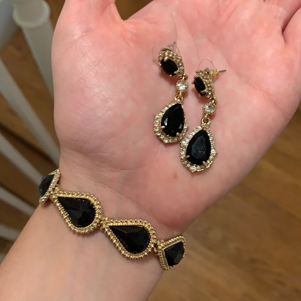 Gold & black & diamond elegant jewelry